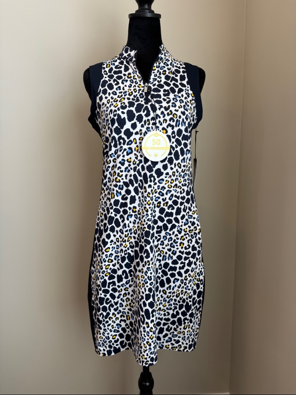 TAIL Women's Sleeveless Animal Print Golf Dress UPF50 sz S NWT
